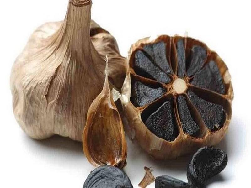 Ail noir au Maroc - 4 pièces excellente qualité moelleuse